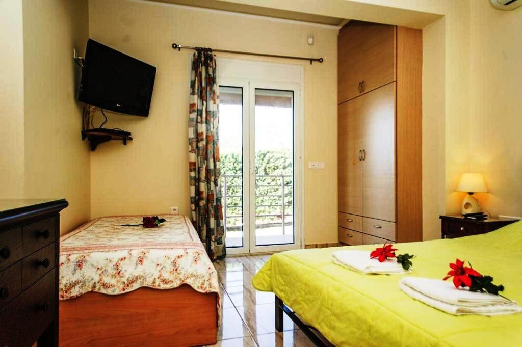 Cozy Flats In An Olive Grove By The Sandy Beach Kánalos Exteriér fotografie